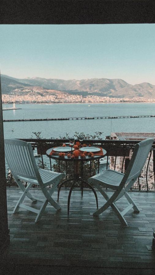 Вілла Escape To History In A Stunning Stone House With Garden And Sea View In The Heart Of Аланія