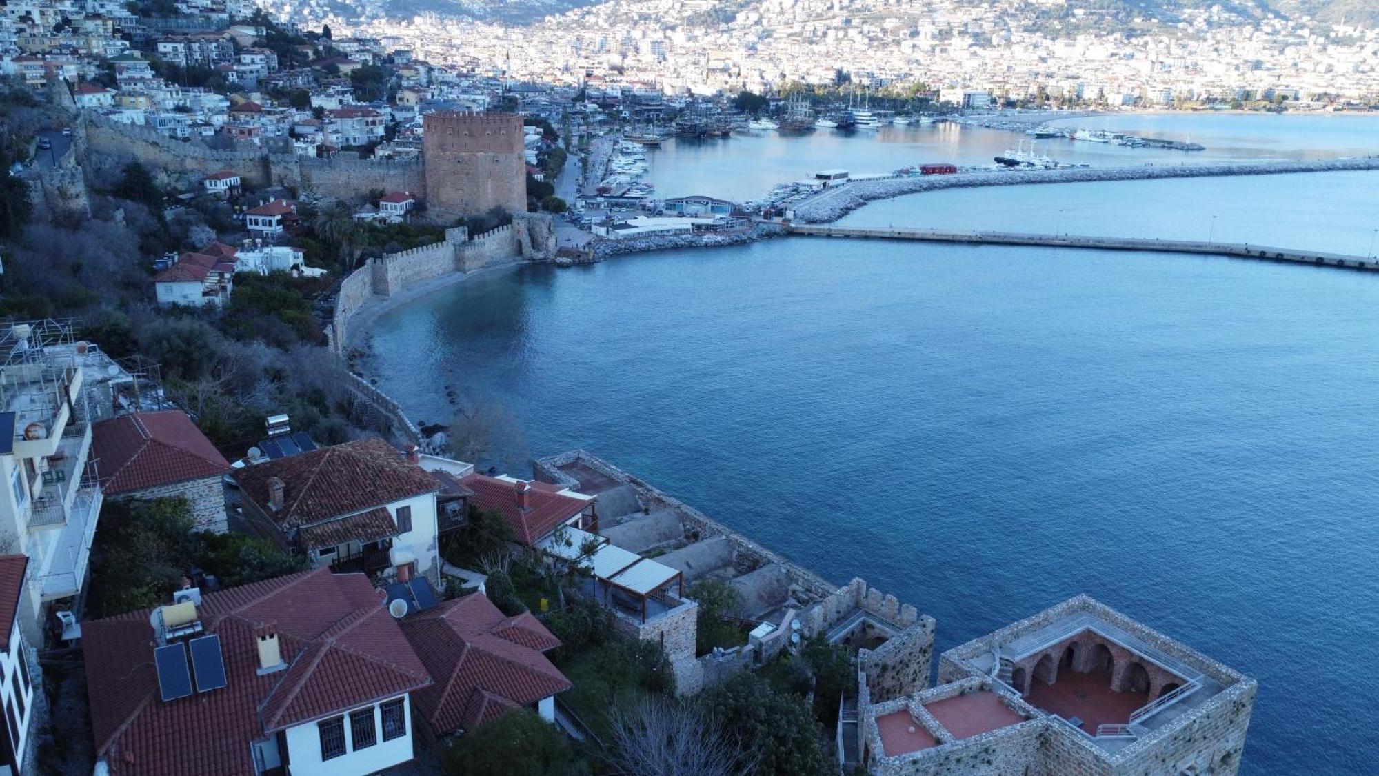 Escape To History In A Stunning Stone House With Garden And Sea View In The Heart Of Вілла
