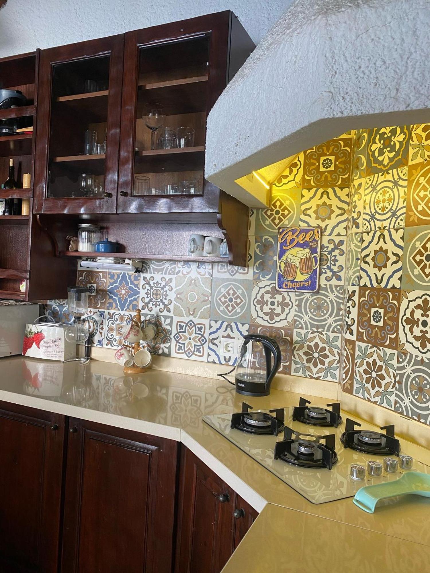 Escape To History In A Stunning Stone House With Garden And Sea View In The Heart Of Вілла